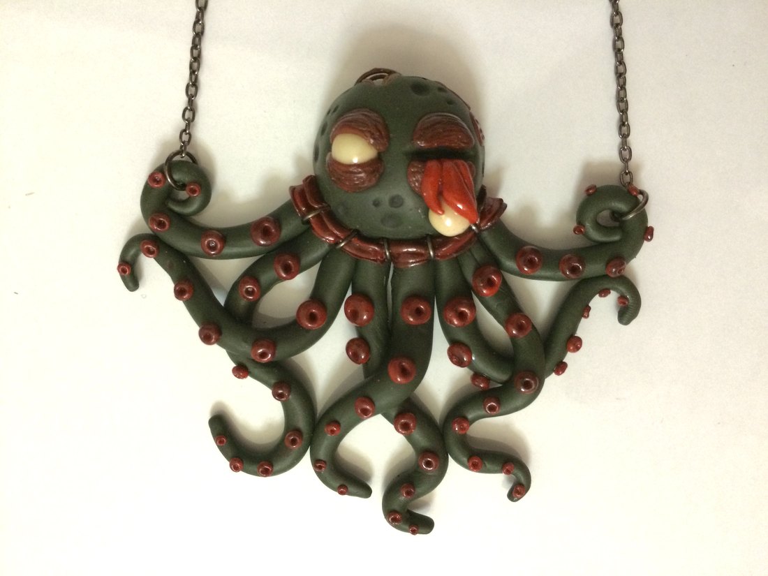 The same pendant hung on a chain